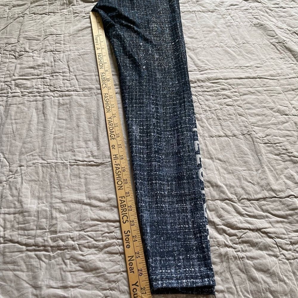 Wear It To Heart X Peloton Stardust Tweed High Rise Leggings: Blue Black - Picture 8 of 8